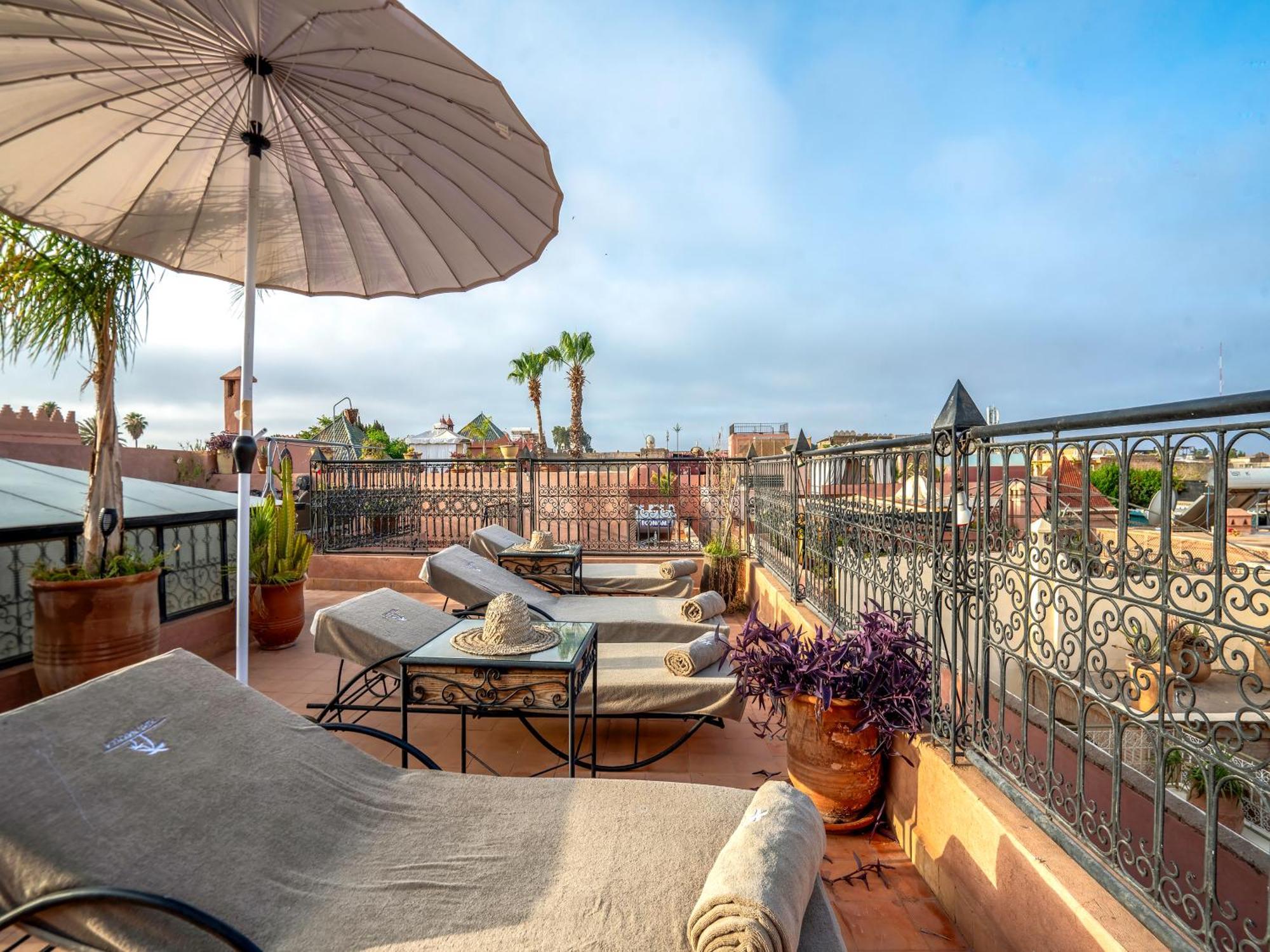 Riad Dar Ennakhla Marrakesh Ngoại thất bức ảnh