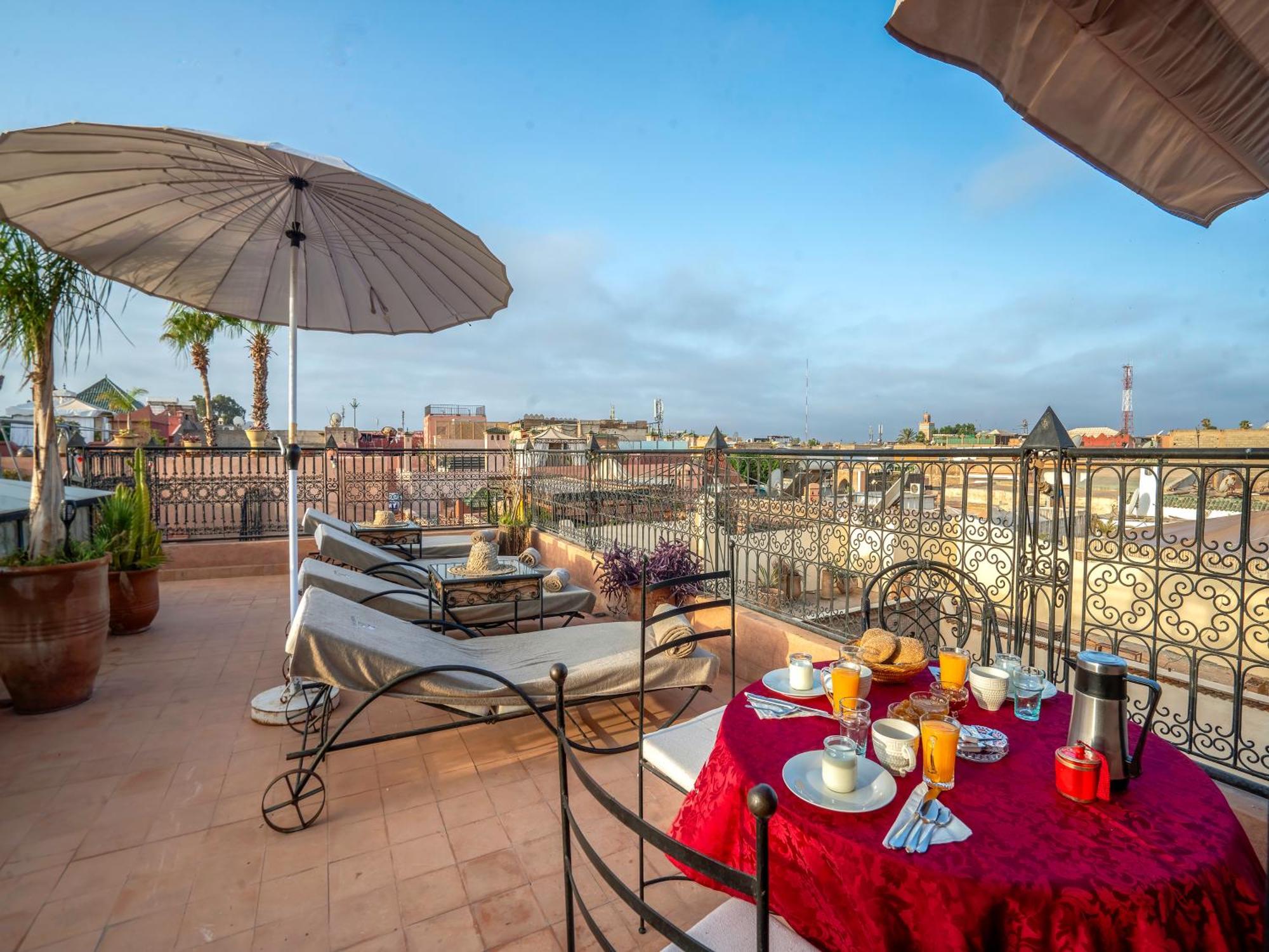Riad Dar Ennakhla Marrakesh Ngoại thất bức ảnh